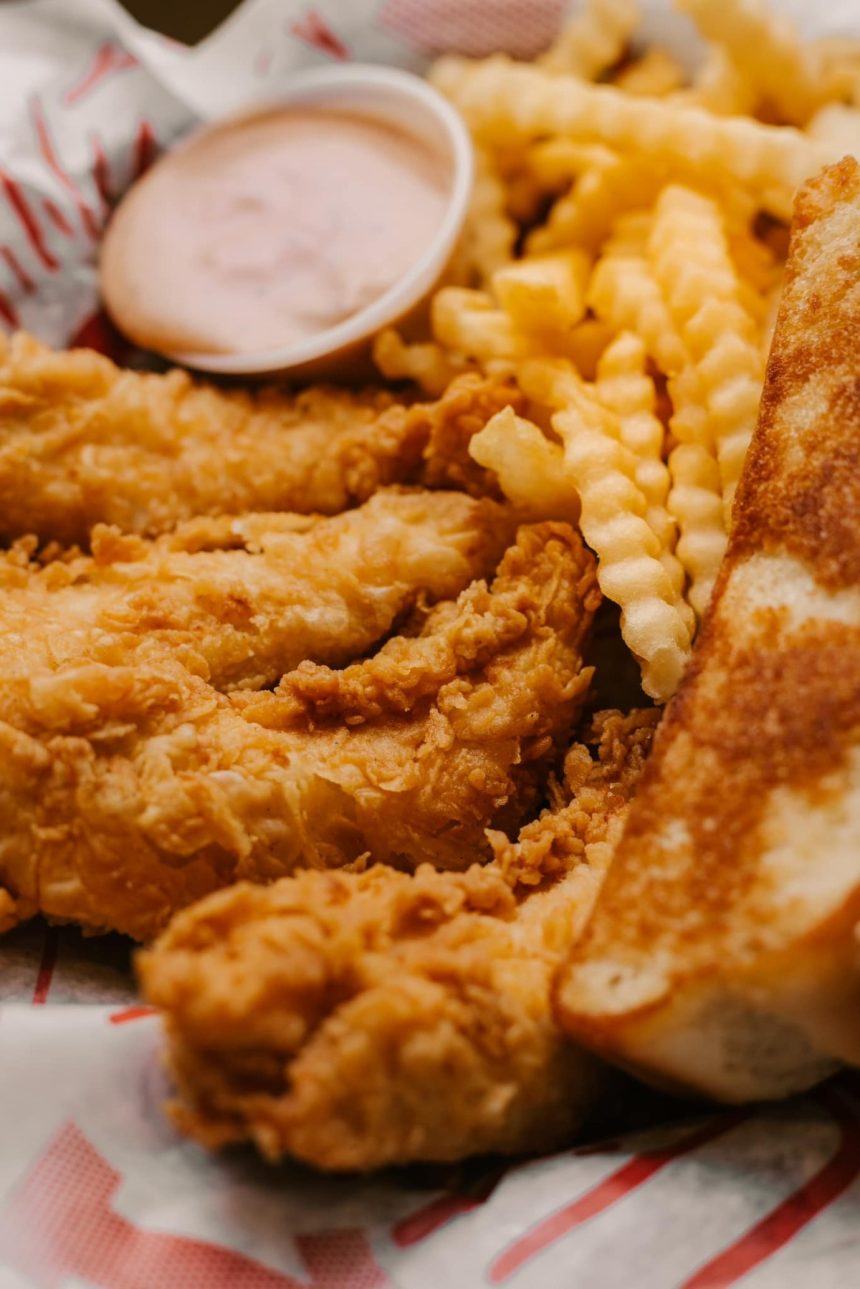 Raising Cane’s Readies for Memphis Premiere