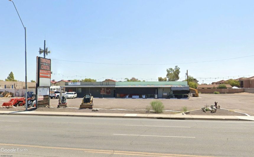 Dillingers Bar & Grill Replacing Tavern On The Creek