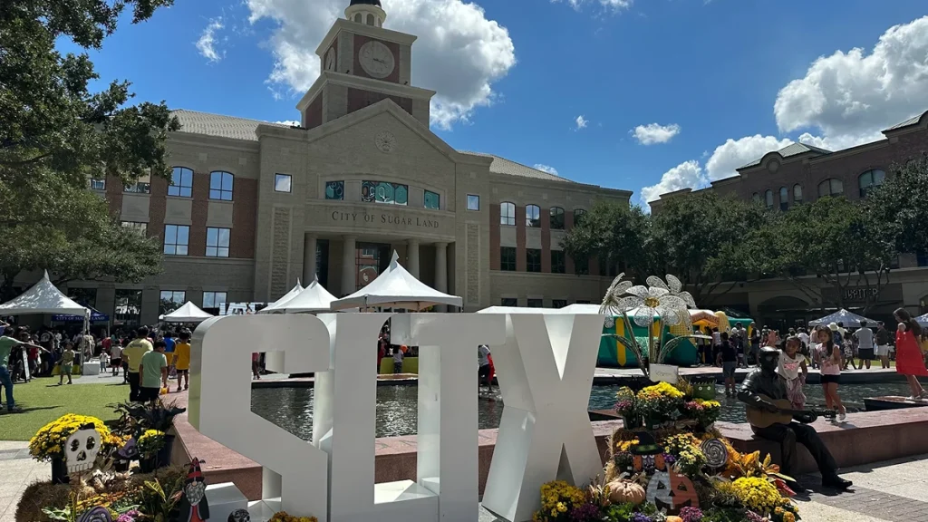 Sugar Land Town Square to undergo major changes.