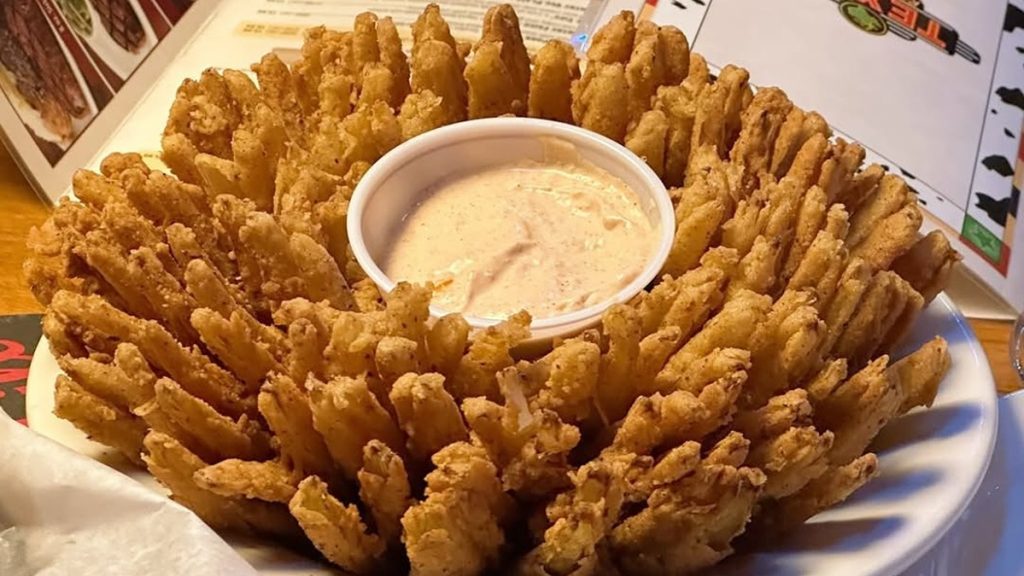Texas Roadhouse Cinema Ridge location closes again
