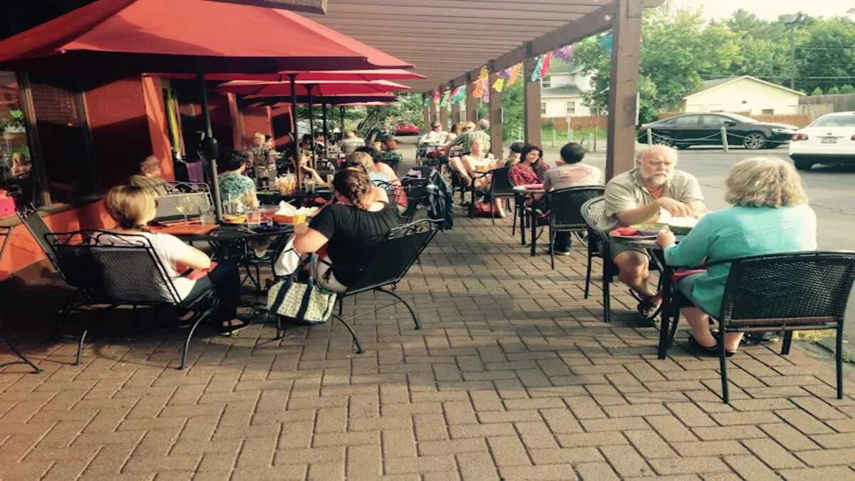 Papa Gallo in Fayetteville is closing down.