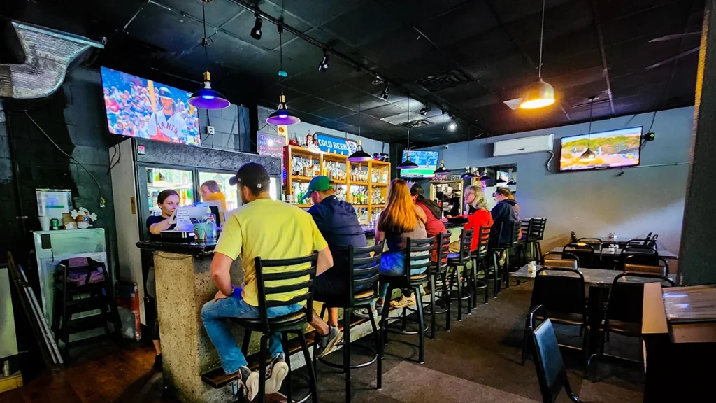 Charleston pub found violation health codes in recent inspection
