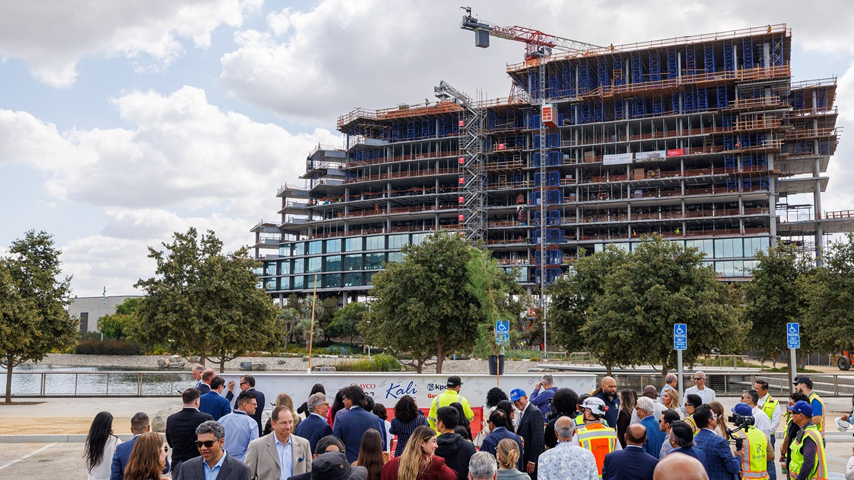 Kali Hotel and Rooftop completes topping-out ceremony