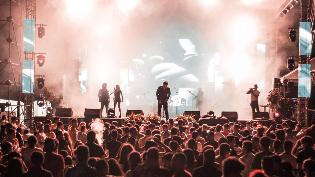 The venue was intended to host winter concerts starting in late 2025.