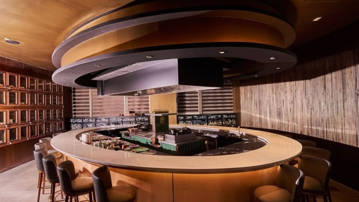 HWARO restaurant interior