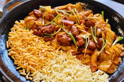 Hongdae Dakgalbi Preparing for U.S. Debut on Convoy