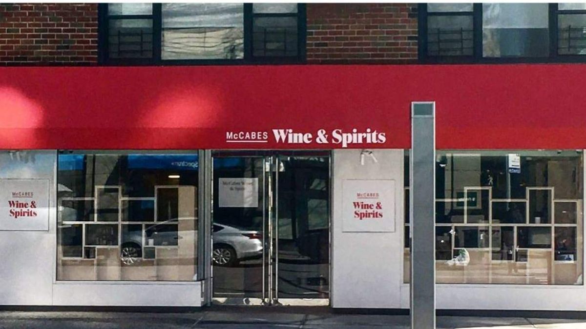 McCabes storefront