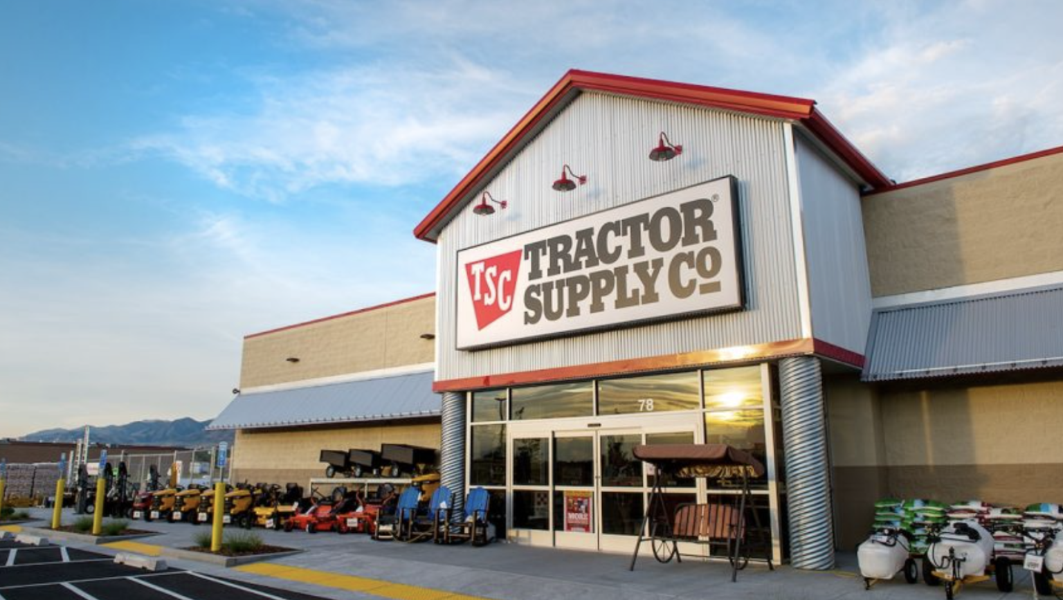 Tractor Supply Co. Opening New Location In Woodstock