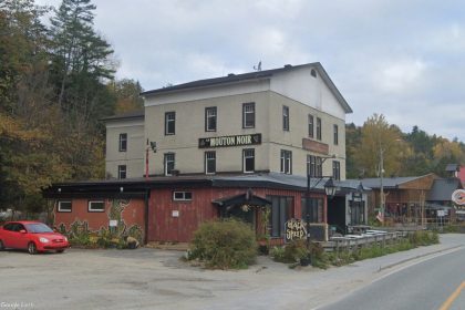 The Black Sheep Inn Reopens in Wakefield Under New Management