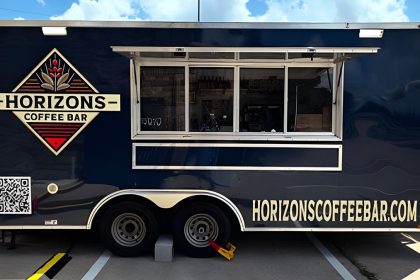 Texas will have a new coffee shop to cater to all the coffee enthusiasts as Horizons Coffee Bar is arriving with great fanfare in Bastrop this October.