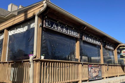 Bakkhus Taverna storefront