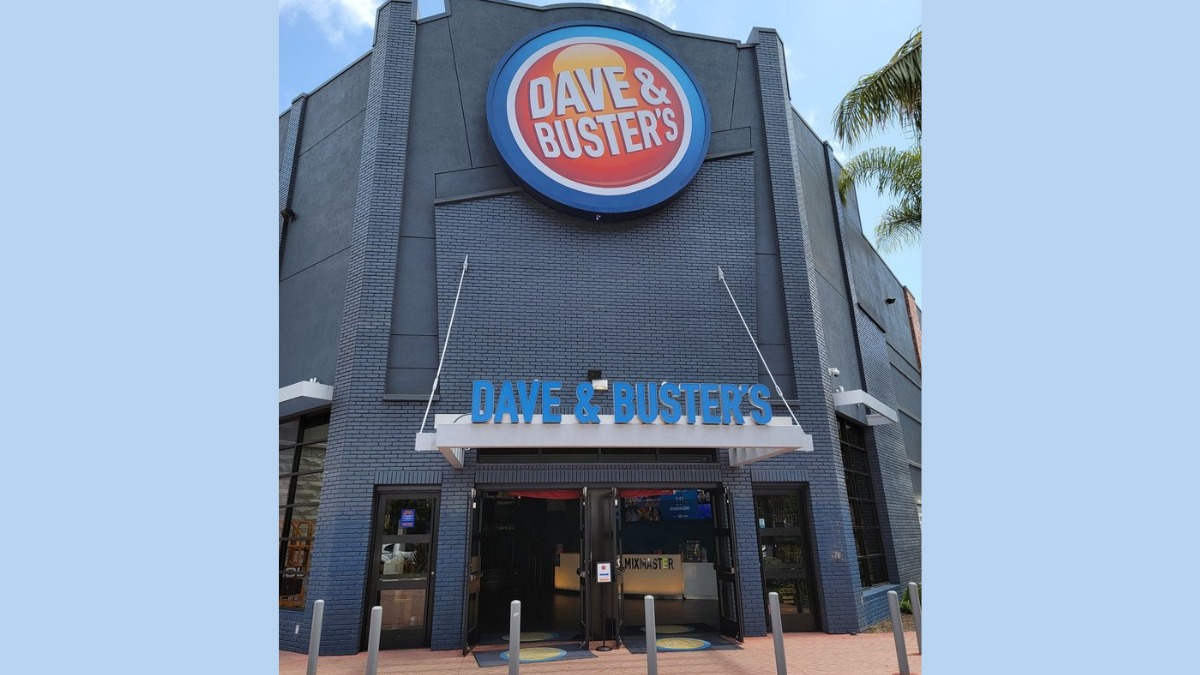 Dave & Buster’s has unveiled a refreshed fall menu with over 100 new dishes, along with the return of beloved fan favorites.