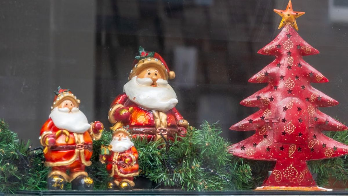Holiday Season Gets a Dash of the Gemmy Surprise
