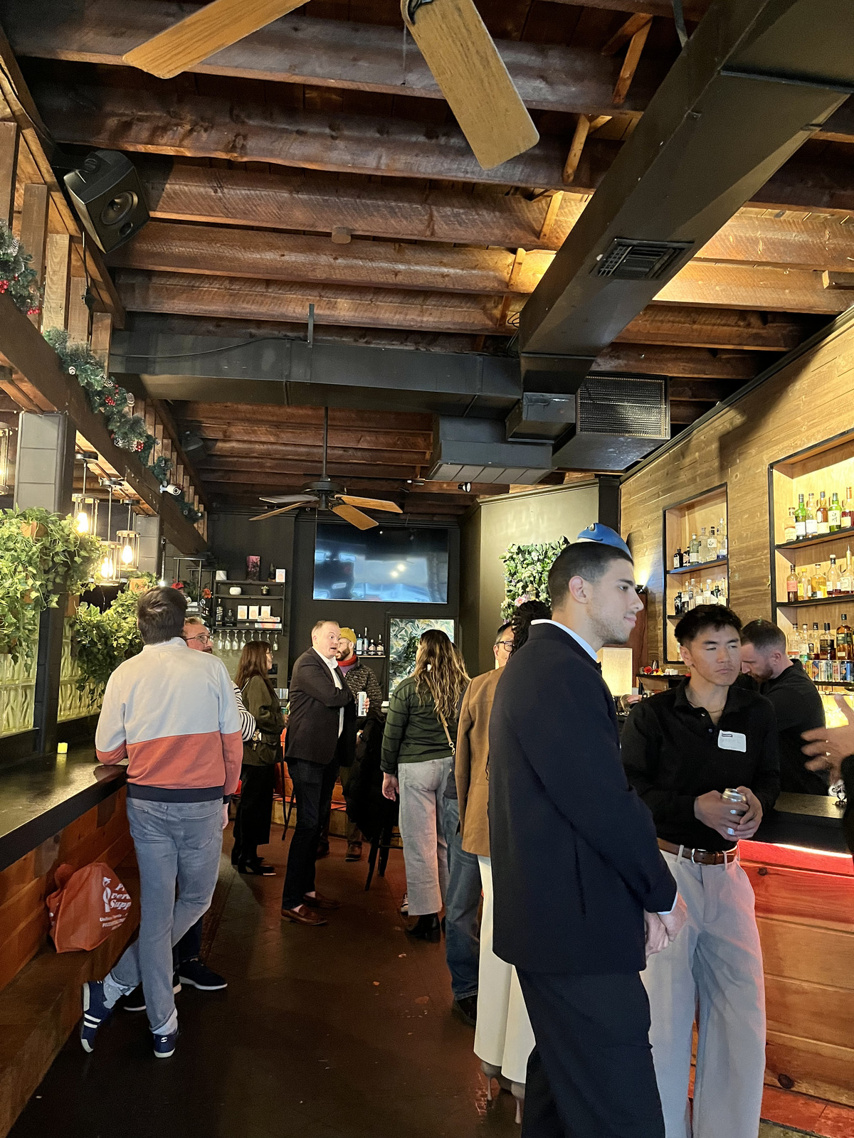 Boston Restaurateurs and Industry Leaders Gather for What Now's “Accelerate” Event