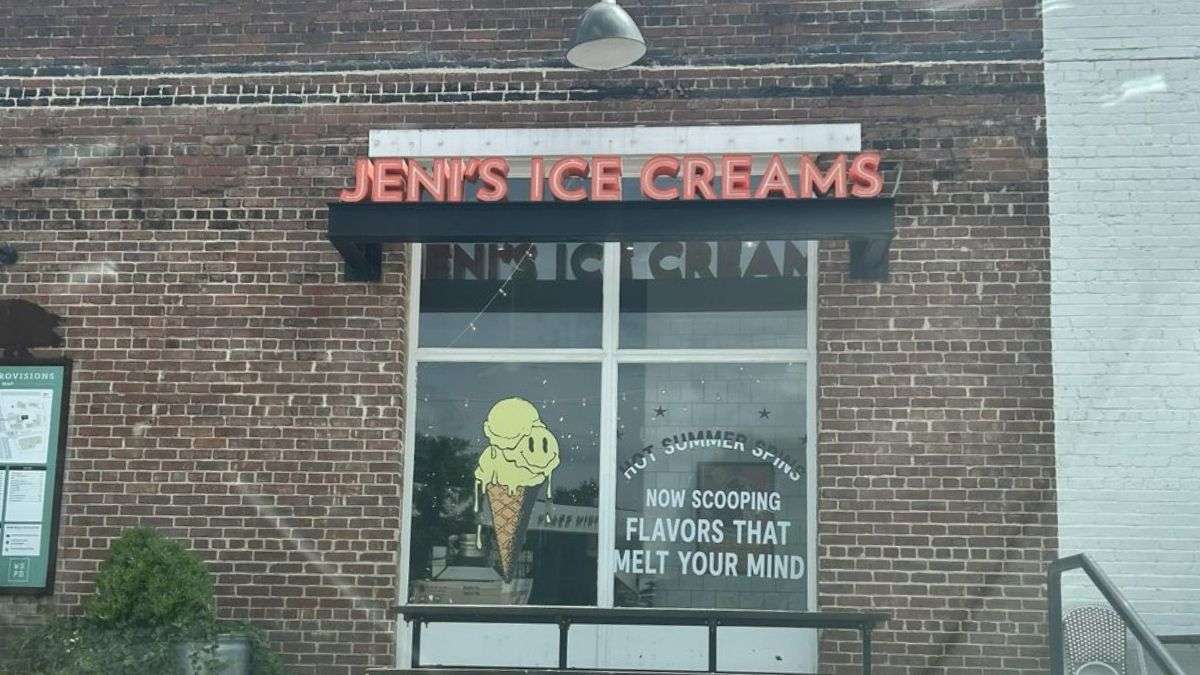Jenni's Ice Cream Shop storefront