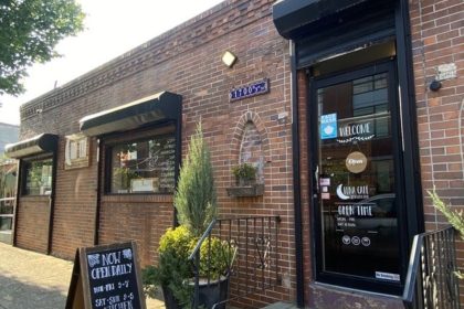 During a health inspection on November 14, the report stated that Luna Café violated several health codes