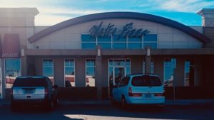 Metro Pizza storefront