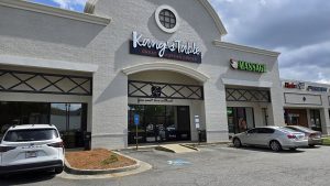Kang's Table in Duluth receives an unsatisfactory health score