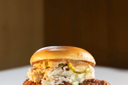 Twist Hot Chicken to Fire Up Tempe