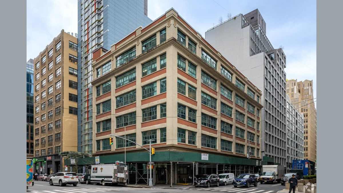 Avdoo Closes On 68 King Street In Hudson Square