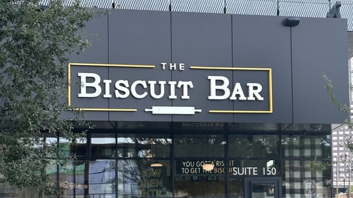 Biscuit Bar signboard