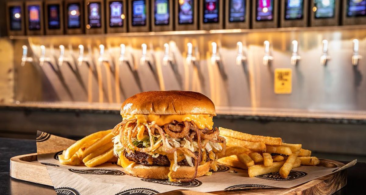 Oak & Stone Coming to the Villages