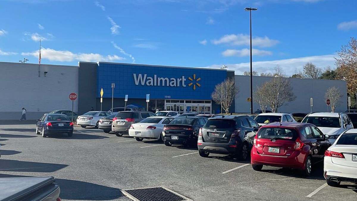 The retail giant joins hands with Google to embed the consumer shopping apparatus of Walmart and Sam’s Club into Google’s popular AI platform Gemini.​