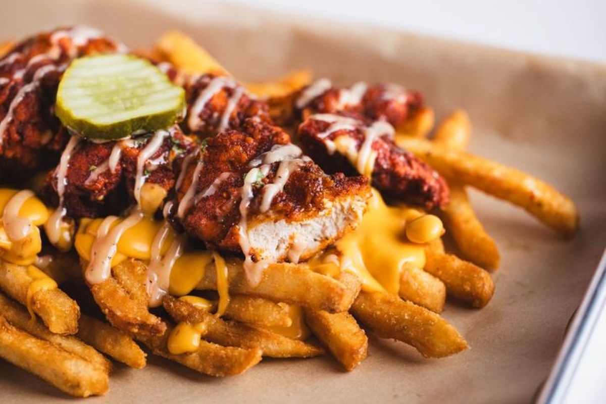 Cluck Face Nashville Hot Chicken Opening in Boynton Beach