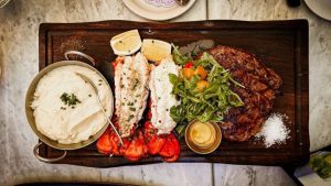 After 35 years on Rodeo Drive, the 208 Rodeo Restaurant in Beverly Hills has announced it will close its doors in March, over disputes with the landlord.