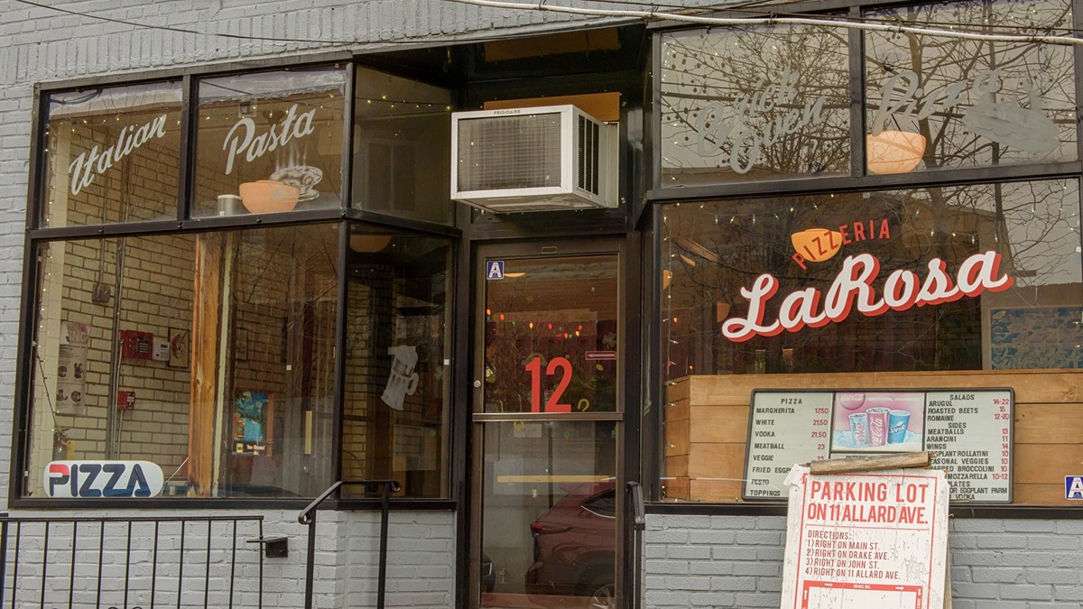 Pizzeria La Rosa ranked among best restaurants in the U.S by USA Today.