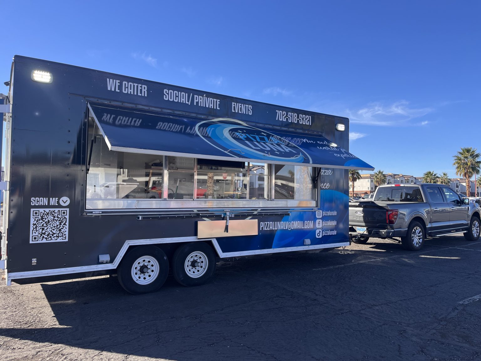 Pizza Luna to Open and Operate Out of Las Toxicas Gentlemen's Club