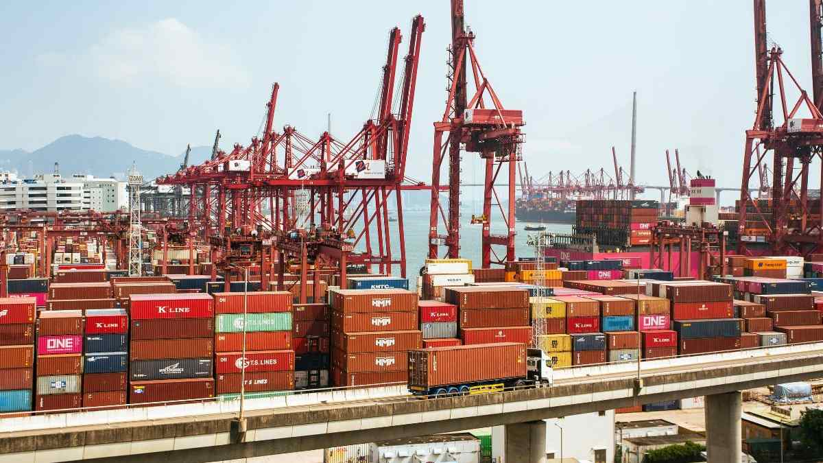 As January comes to an end, bankruptcy filings are being increasingly adopted amid mounting financial pressures across sectors.