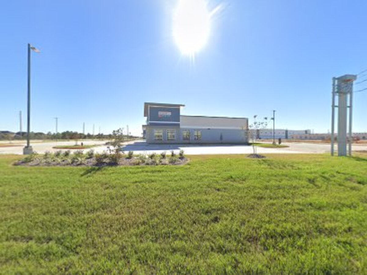 Luiza Coffee Shop, a New Family-Run Business, to Open in Brookshire