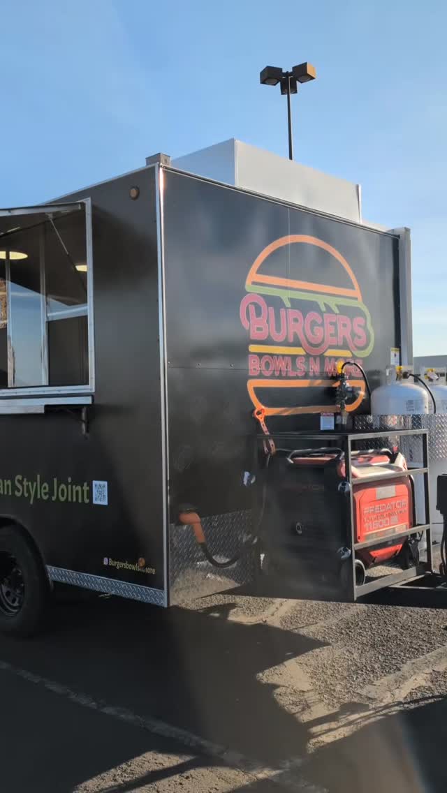 Burgers Bowls N More to Debut in the Valley