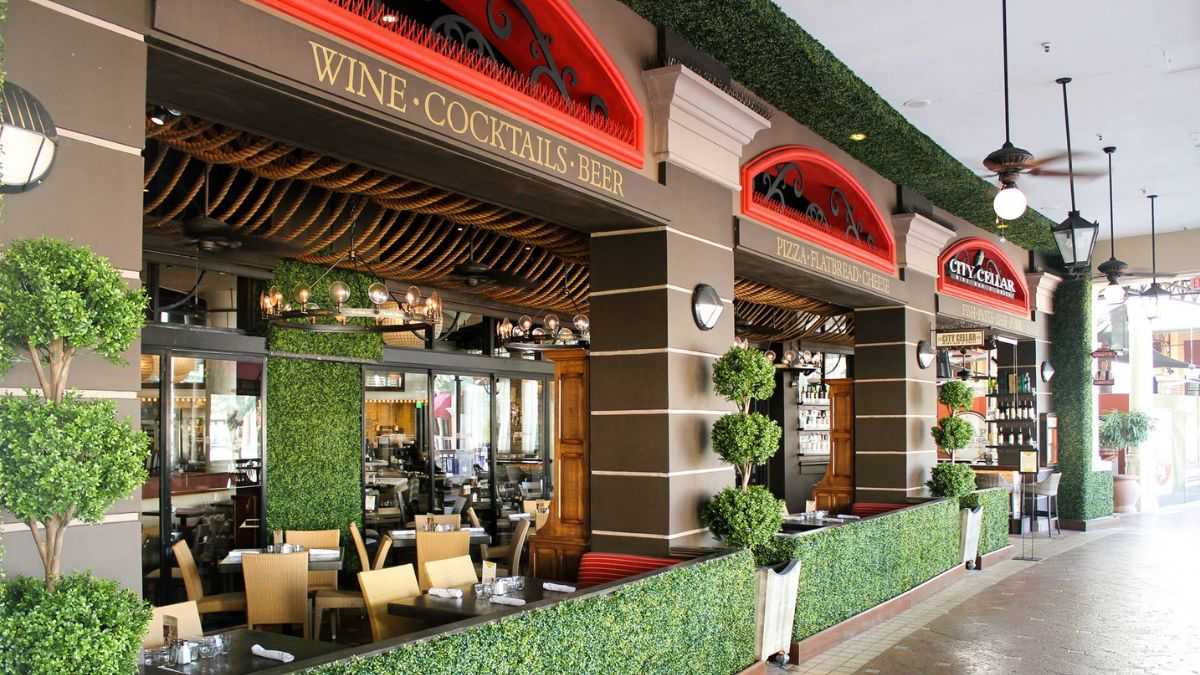 City Cellar Wine Bar & Grill storefront image