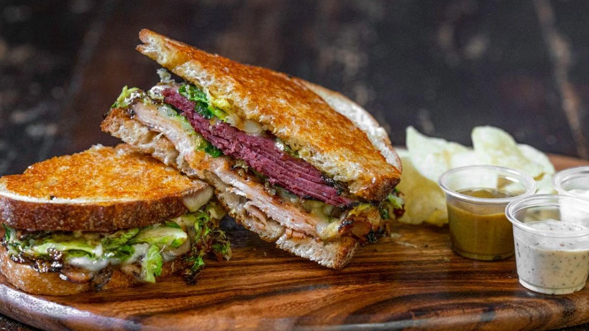 LA’s French Dip Sandwich Legend, Cole’s French Dip bids final farewell