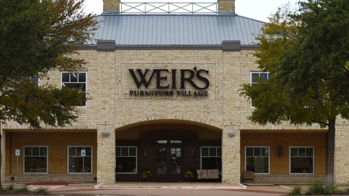 Weir’s Furniture shared a message thanking customers, employees, and vendors as it prepares to close its North Texas stores.