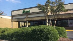 he eatery was found in violation of several health regulations, which led to it receiving a low score of 61U