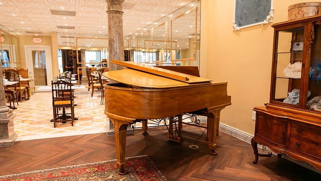 Le Faucheur opens in Dunwoody.