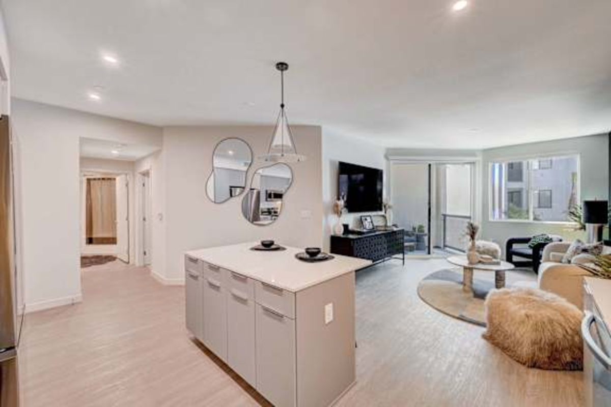 The Bascom Group Acquires 294-Unit Newly Built Class A Apartment Community in Las Vegas, Nevada for $103 million