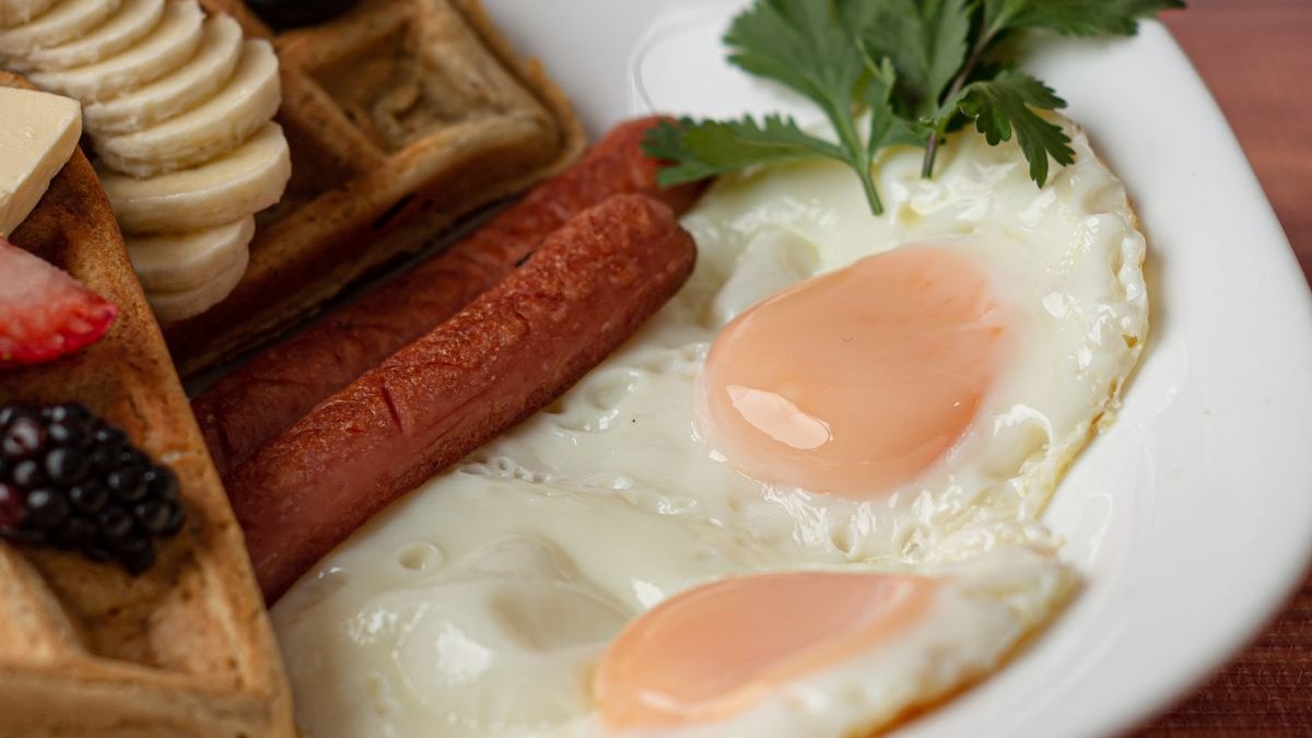 ​Eggstrodinary Restaurants Leetsdale LLC filed a bankruptcy petition