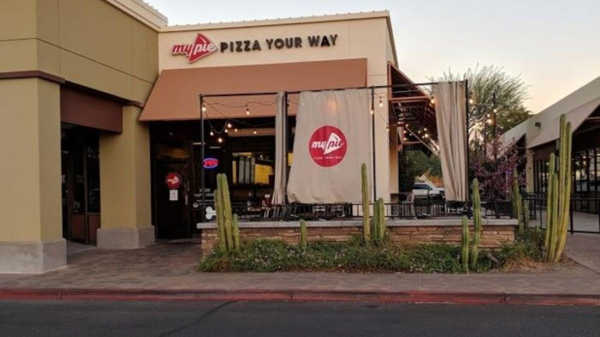 After years of serving customizable pizzas and community favorites, a longtime Dothan pizzeria has closed.