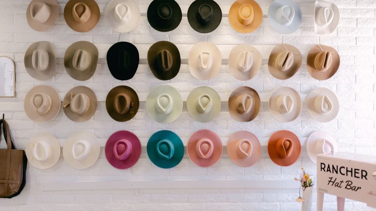 Rancher Hat Bar will open its first Chicago location, offering opening day perks for guests. 