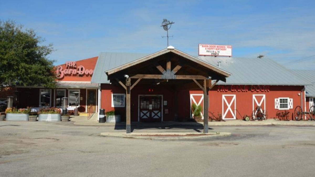 The Barn Door restaurant image