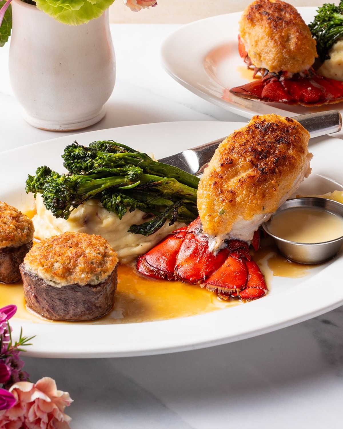 Cooper’s Hawk Winery and Restaurant Preparing for Woodbridge Opening