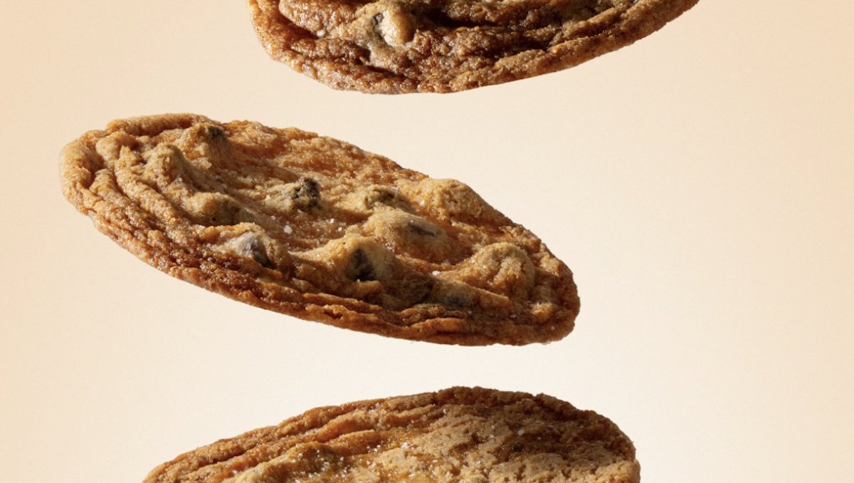 Crumbl Expanding To Edgewood Retail District This Summer