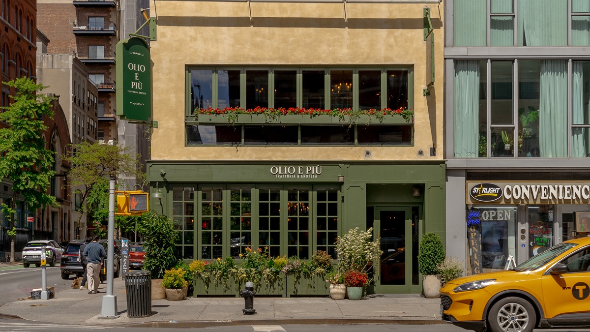 Olio e Più opens its third NYC location.
