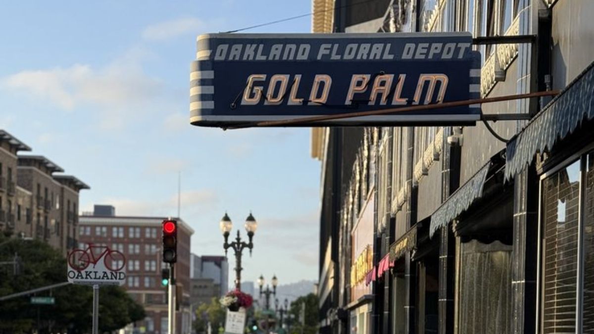 Gold Palm restaurant in Oakland storefront image