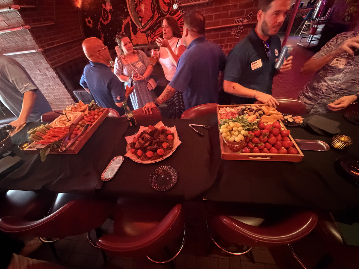 Phoenix Hospitality Leaders Gather at What Now Media Group’s Accelerate Event in Tempe