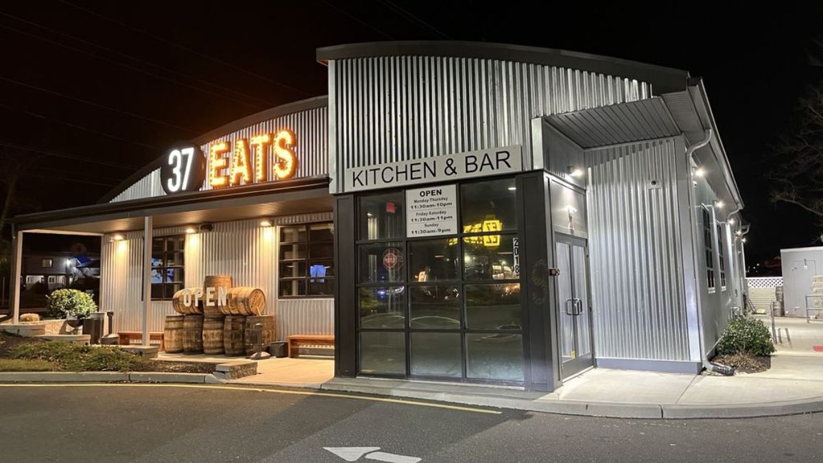 37 Eats Kitchen and Bar storefront image
